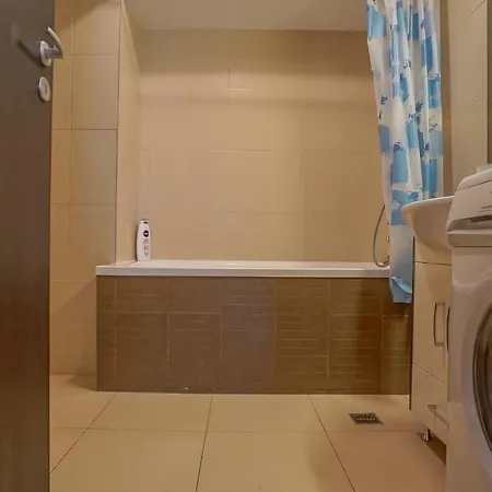 Апартаменти Luxury Accommodation/privilegio Брашов
